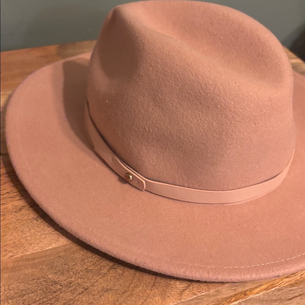 Free people hat - Picture 3 of 4